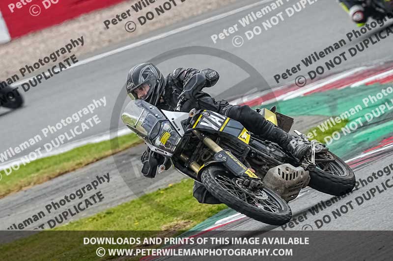 donington no limits trackday;donington park photographs;donington trackday photographs;no limits trackdays;peter wileman photography;trackday digital images;trackday photos